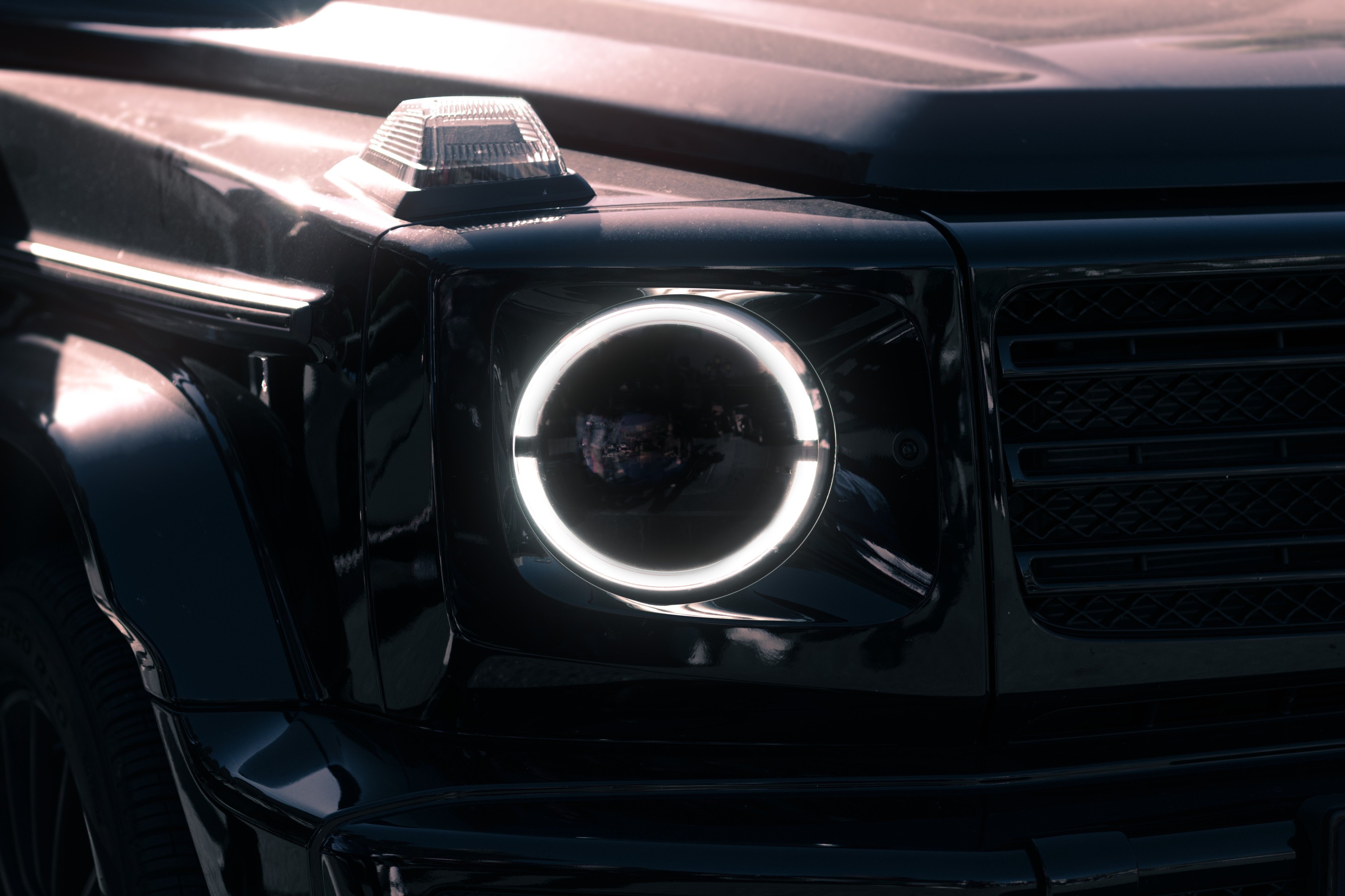 Mercedes-AMG-headlights